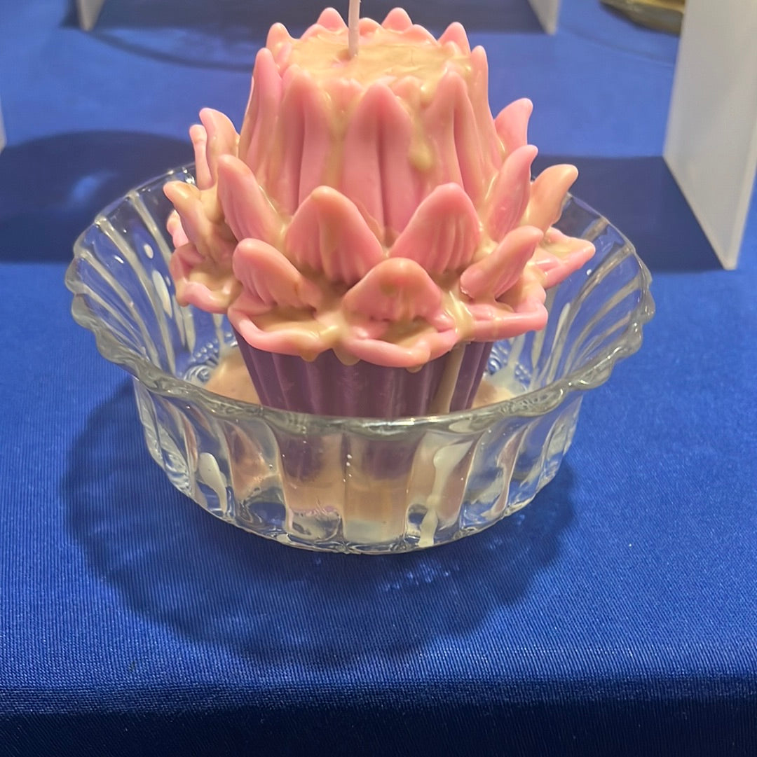 Lotus Cupcake🧁